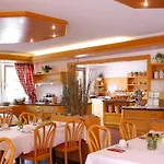 摩恒乡村酒店 3* 史瓦森巴