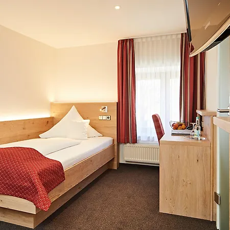 Otel Mohren 3*